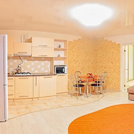 Apartment Studio On Rishelyevskaya *
